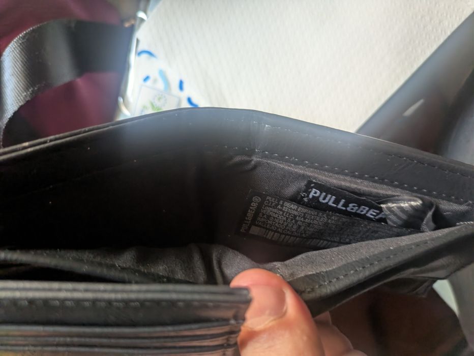 Carteira de Homem Pull&Bear em Pele – NOVO