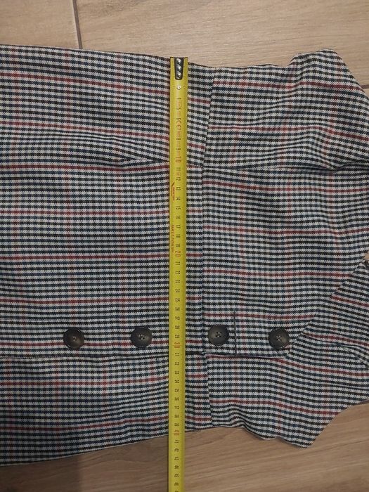 Sukienka na szelkach w krateczkę r. 38