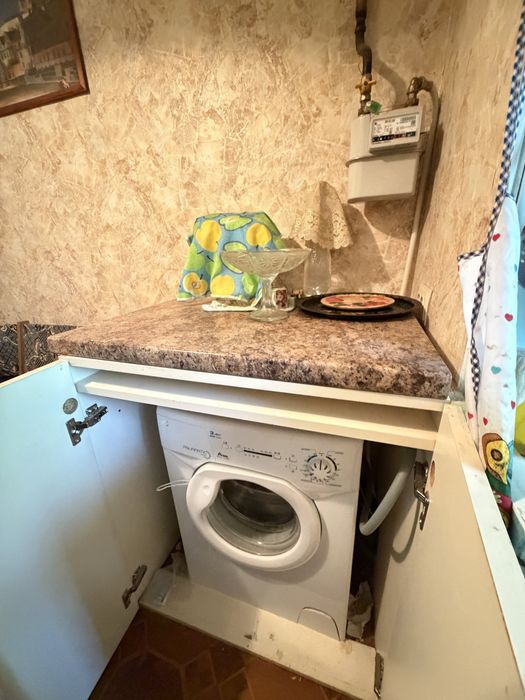 В продаже трехкомнатная квартира на Заболотного / Котовского