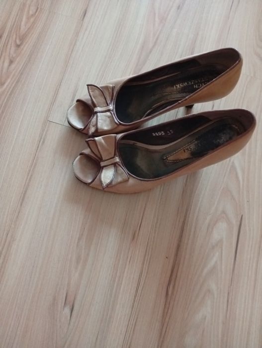 Czółenka damskie rozmiar 38