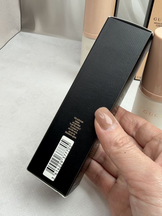 База під макіяж Gucci