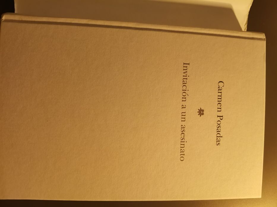 Invitación a un asesinato, Carmen Posadas
