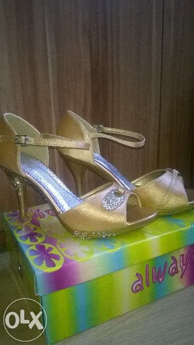 buty rozmiar 38/39