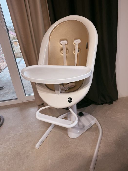 Дитяче годувальне крісло mima moon