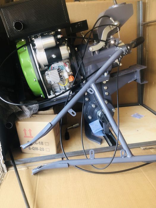 Дизельний мотоблок Бізон 1100А 3 люкс КПП 3+1( понижена передача)