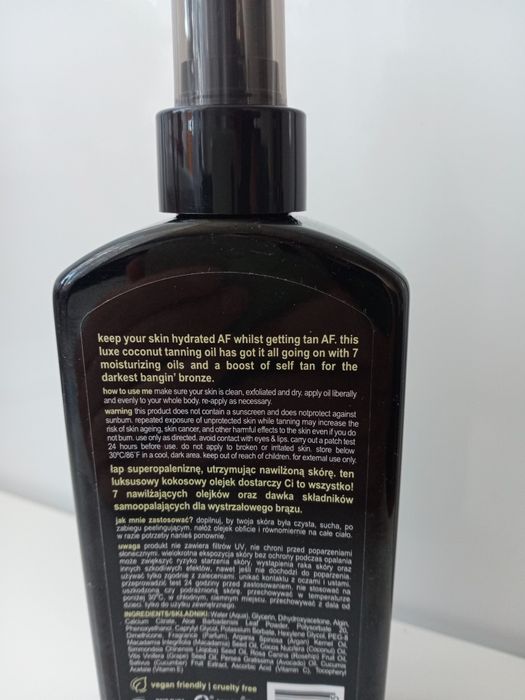 B.TANsuchy olejek samoopalający w sprayu
236 ml