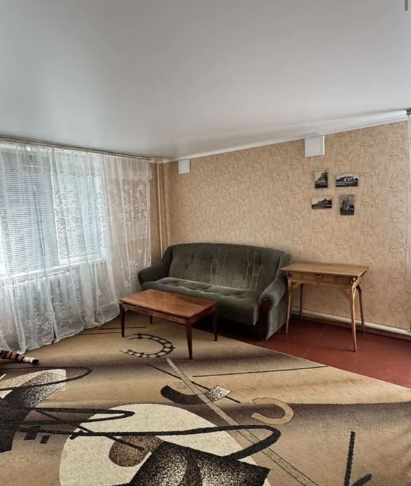 Здається чудовий 4 кімнатний Будинок на Слов'янці.