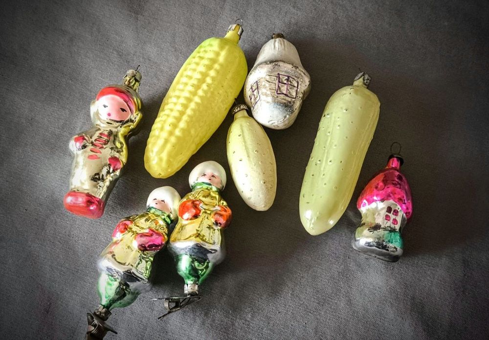 Новогодние игрушки,игрушки для ёлки старинные 8шт