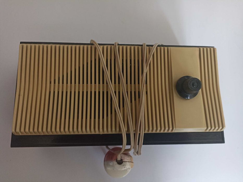 Старое советское радио, громкоговоритель, радиоточка