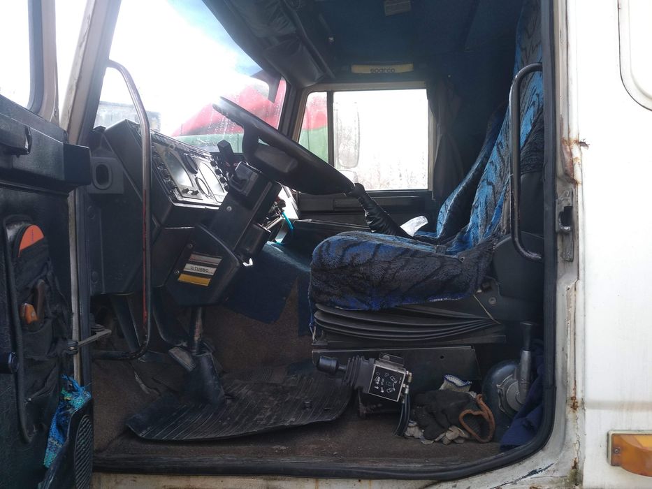 Продам МАЗ 64 226 двигатель man коробка ZF