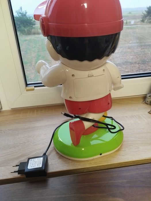 Lampka z zegarem – motyw piłkarz