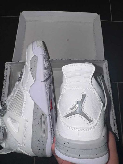 Buty Trampk Jordan 4 Retro White Oreo R.43