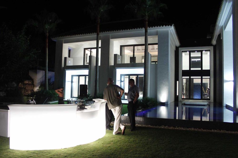 Mobiliario led varios em liquidação