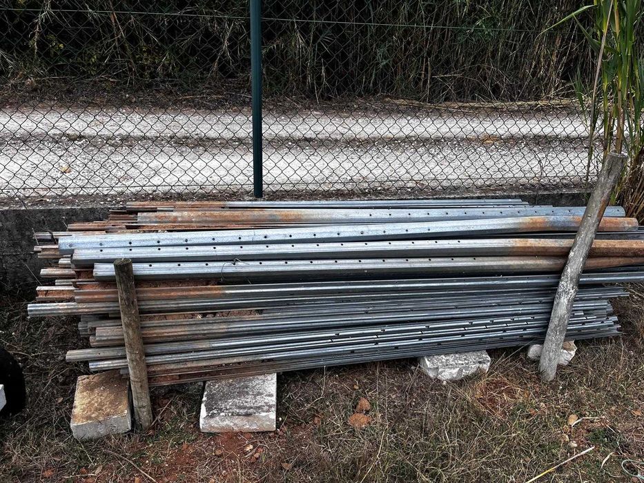 Peças e máquinas variadas