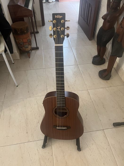 Guitarra de viagem