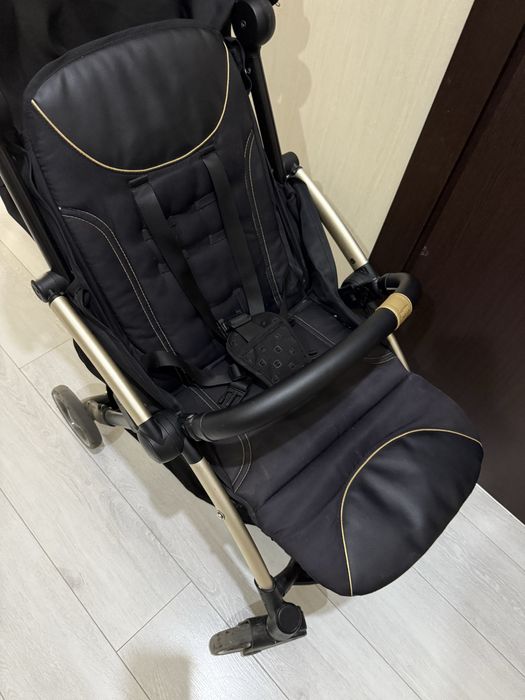 Коляска прогулянкова Chicco Goody Plus Black Re-Lux