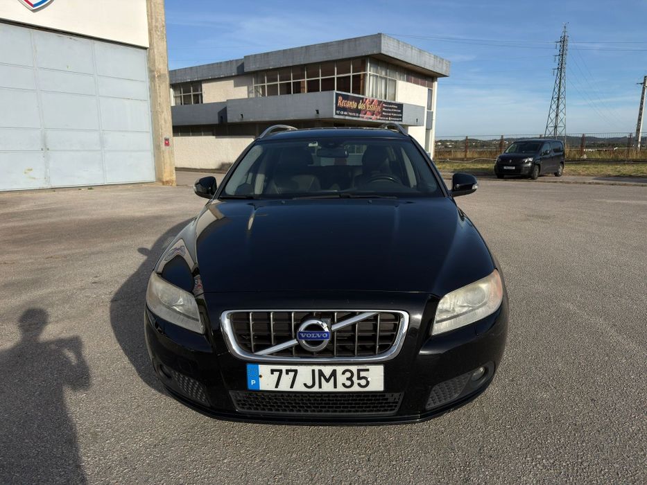 Volvo V70 2010 impecável