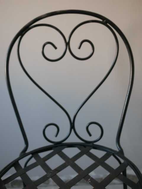 Cadeira Vintage em Ferro (Toda em Metal) - Ideal p/ Jardim ou Restauro