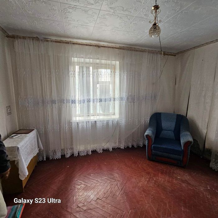 Продается трехкомнатная квартира !