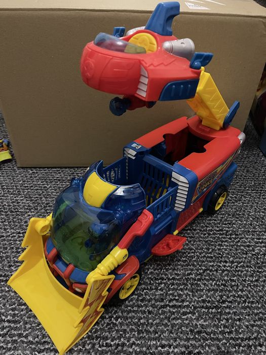 Superthings rescue force
