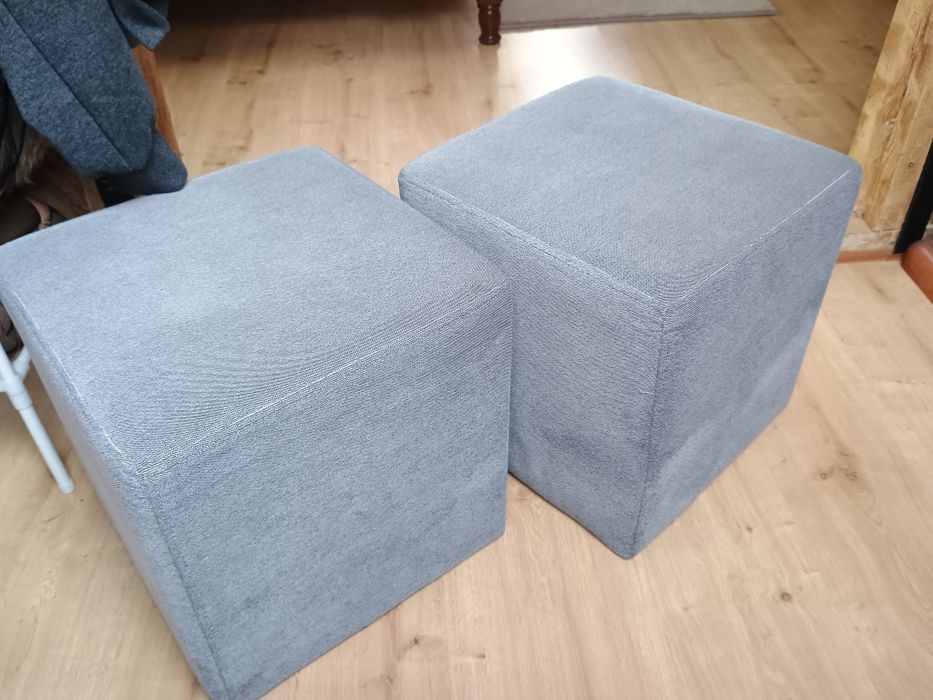 Pufa, kostka 2 sztuki, stan idealny