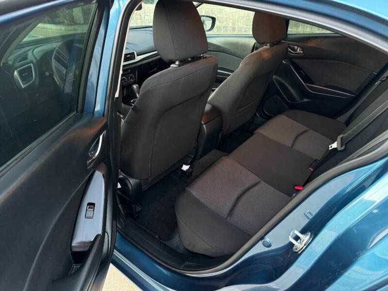 2017 Mazda 3 Sport