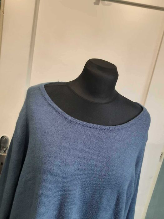 Bluzka - sweter.