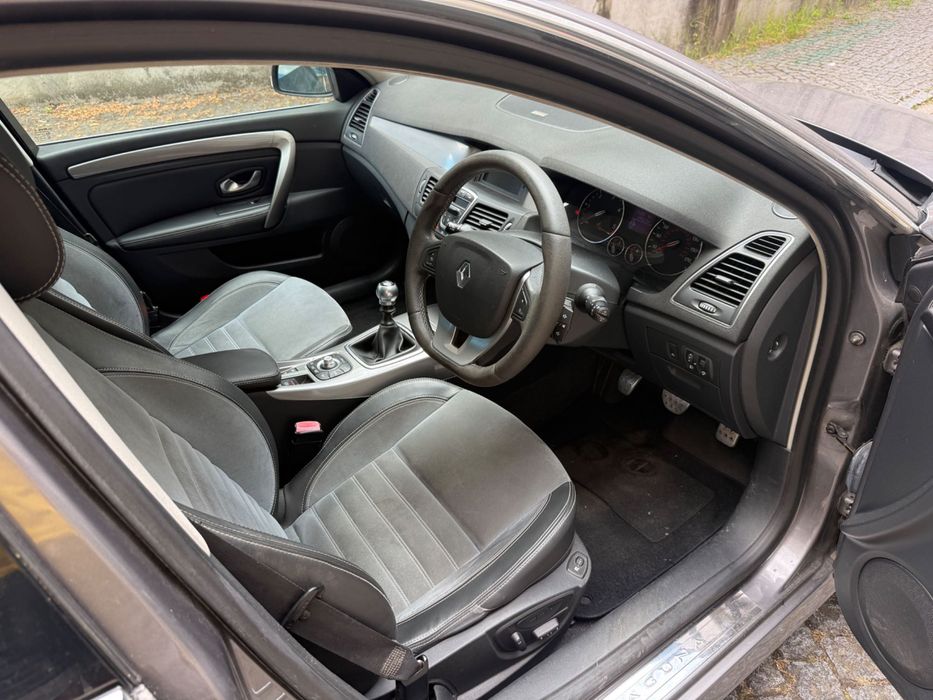 Renault Laguna III 2011