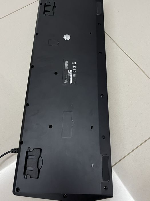 Klawiarura Genesis Rhod 3000 z myszka