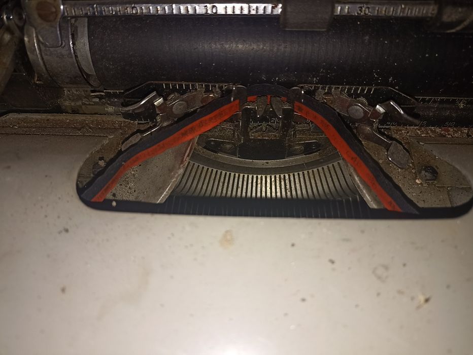 Máquina de escrever Royal