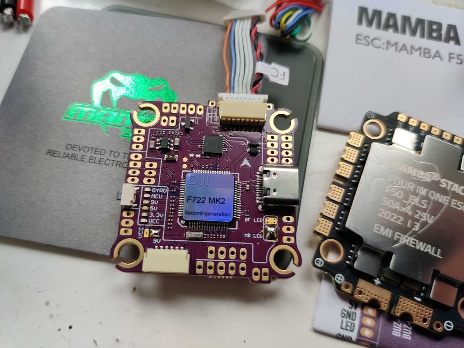 Польотний контролер Diatone Mamba DJI MK2 F722 і ESC 50А FPV стек