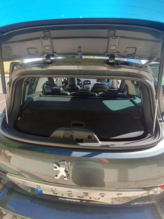 Peugeot  308 SW 1.6 Hdi  7 lugares