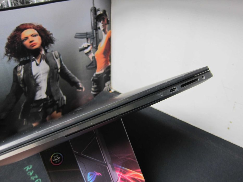 Dell Precision  5550 /15.6" 4k 3840 x 2160/Intel I7 10850H / Магниевый