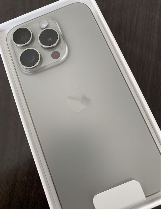 Vendo iPhone 16 Pro 128GB como novo