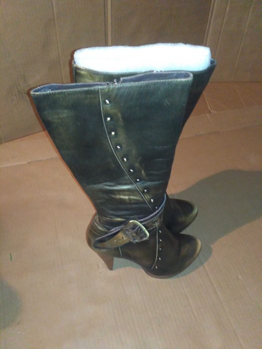 Сапожки женские, новые.