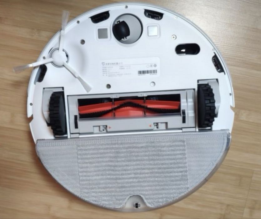 Робот-пылесос Xiaomi Mi Robot Vacuum-Mop 1С