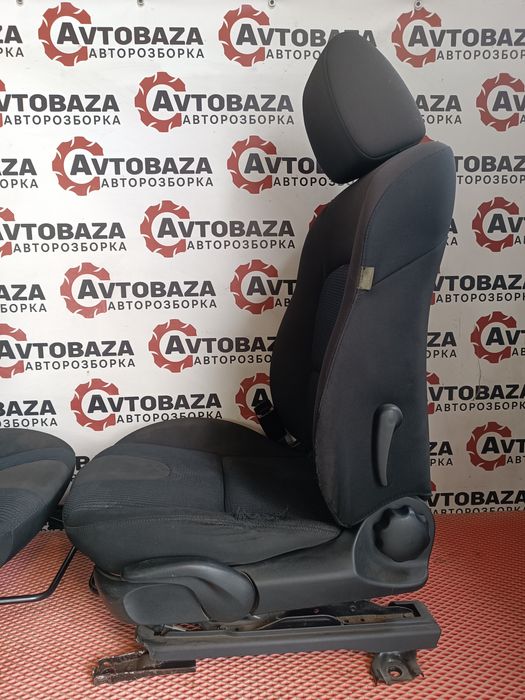 Сидіння передні пара Mazda 3 BK Сидения Сідушки Сидушки Мазда