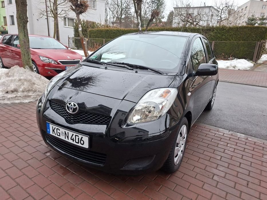 Toyota Yaris Benzyna