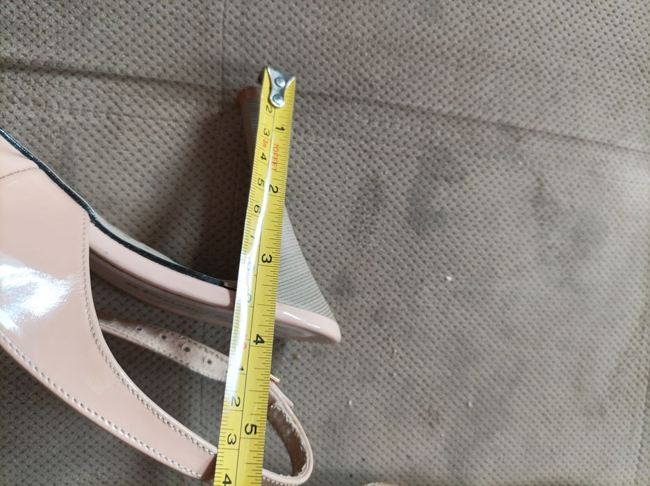 Szpilki Giulio Santoro lakierowane roz 36 dl wk 23 cm