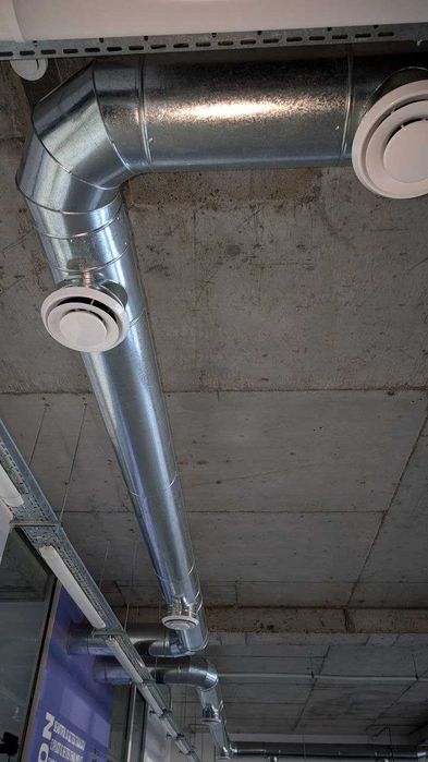 Вентиляційна система для офісу або закладу