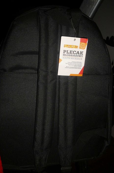 zestaw  Nowe Plecak czarno-biały Nowy + szklany kubek z rurką