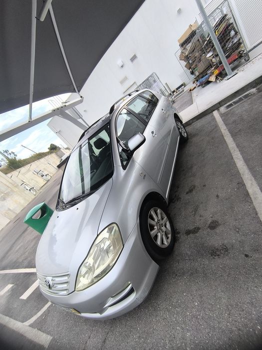 Toyota Avensis gasóleo
