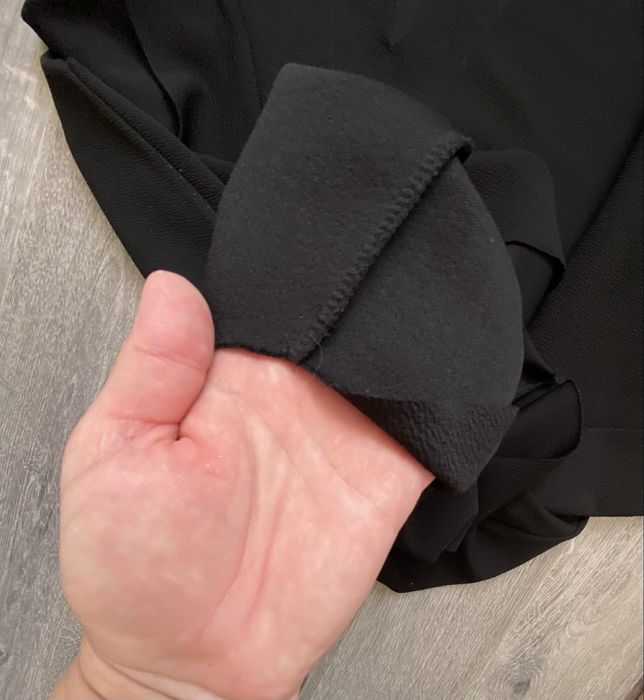 Плаття чорне бренду ZARA