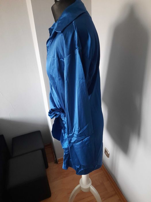 Sukienka satynowa szlafrokowa M/L