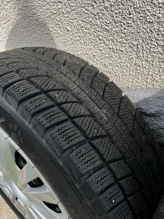 Колеса R15 5/112 195/65/15 Triangle зима