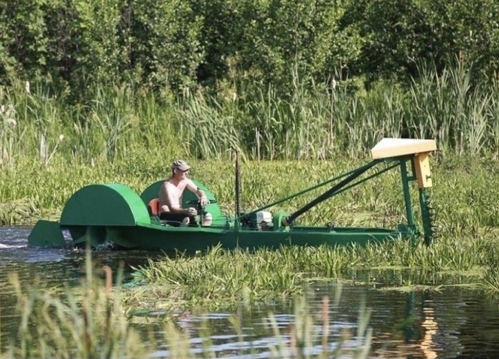 Очирето Косарка для косіння водної рослинності