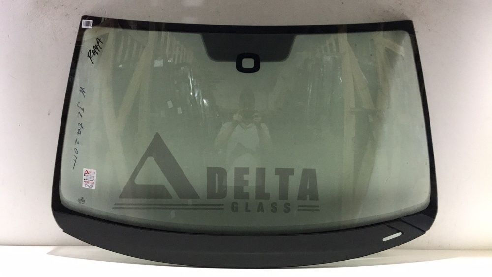 Cкло на Volkswagen -Atlas Touareg Passat Jetta Golf Touran Transporte