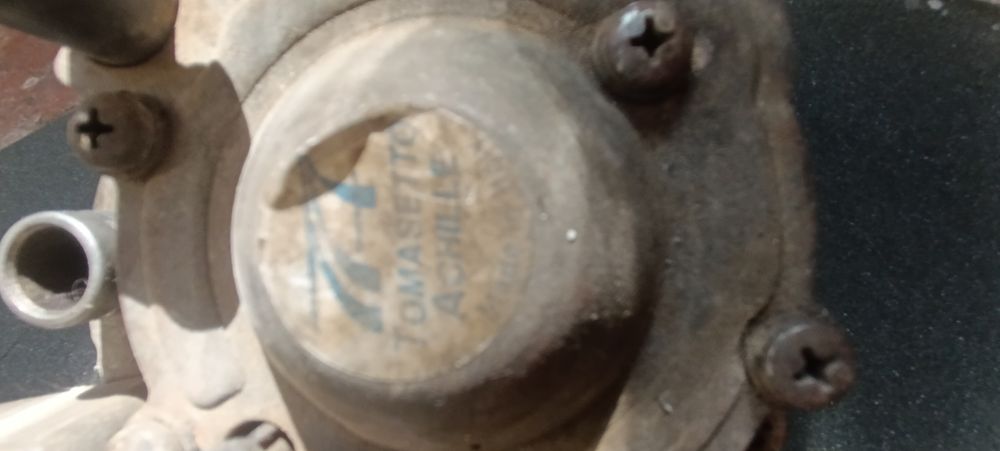 Редуктор и много других запчастей для авто