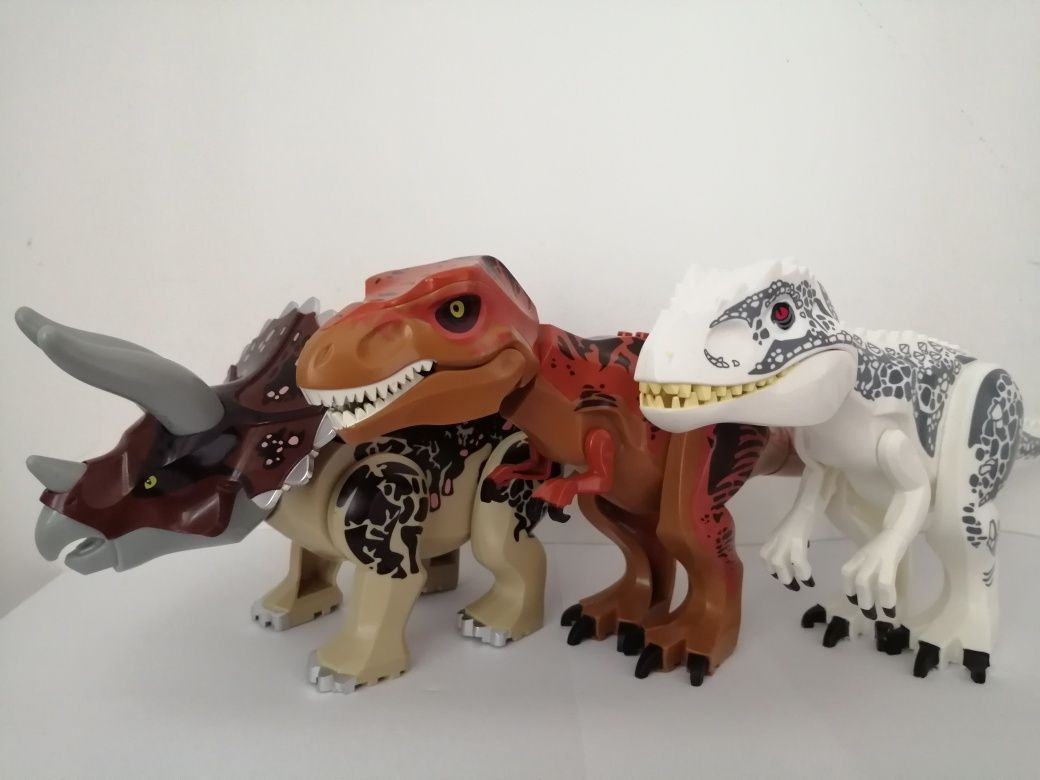 Dinossauro de lego  +17 anúncios na OLX Brasil