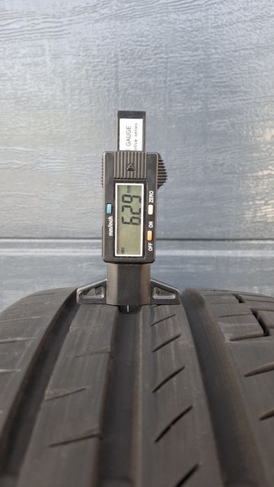 Continental 215/40 R17 PremiumContact